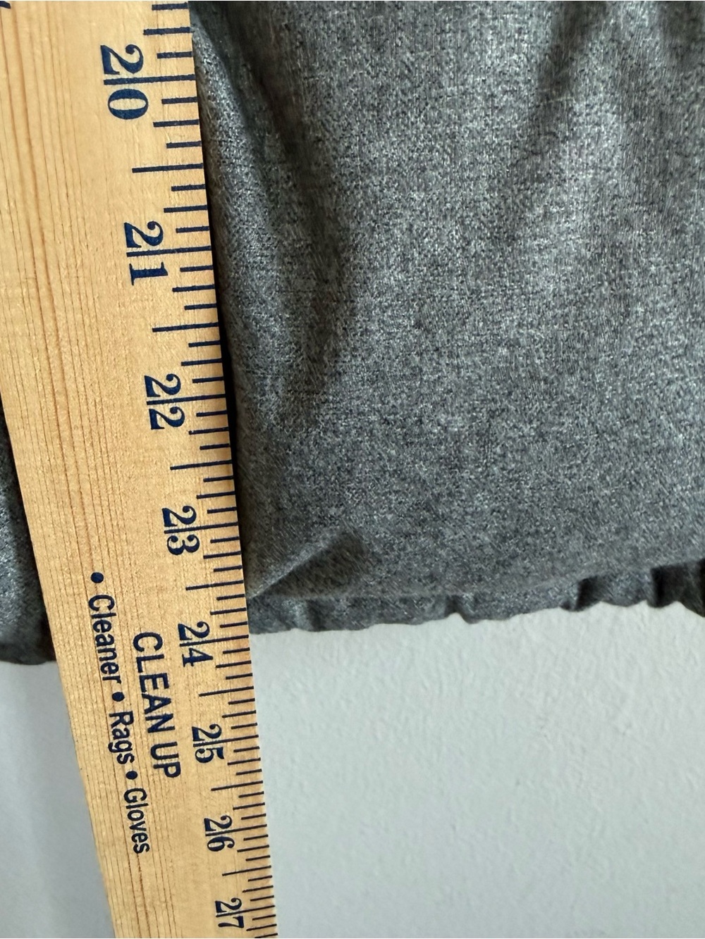 Old Navy Gray Quilted Puffer Vest Half Jacket Women size M - Picture 10 of 10